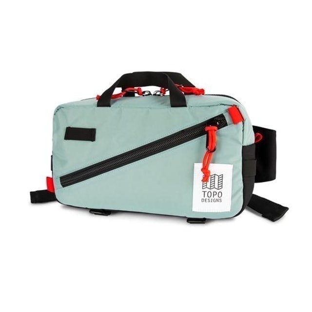 10 Best Fanny Packs for Travel in 2022 (Patagonia, Herschel, and More) 5