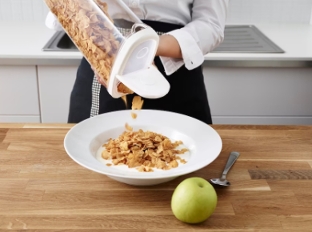 Large Cereal and Dry Food Storage Containers 2