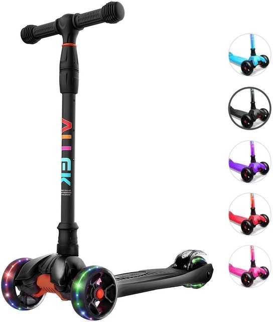 10 Best Kick Scooters for Kids in 2022 (Razor, Mongoose, and More) 4