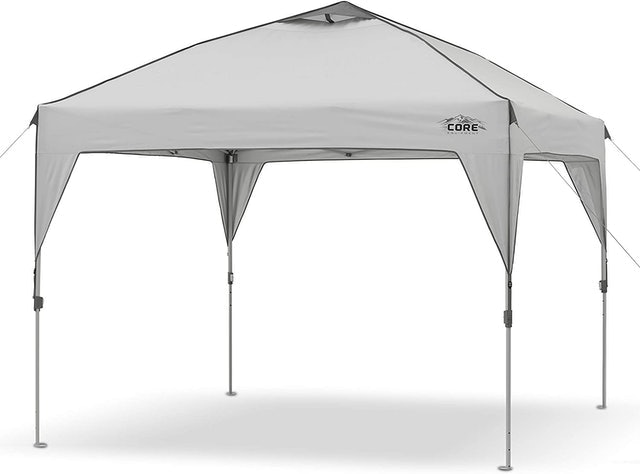 10 Best Pop Up Beach Tents in 2022 (Pacific Breeze, WhiteFang, and More) 3