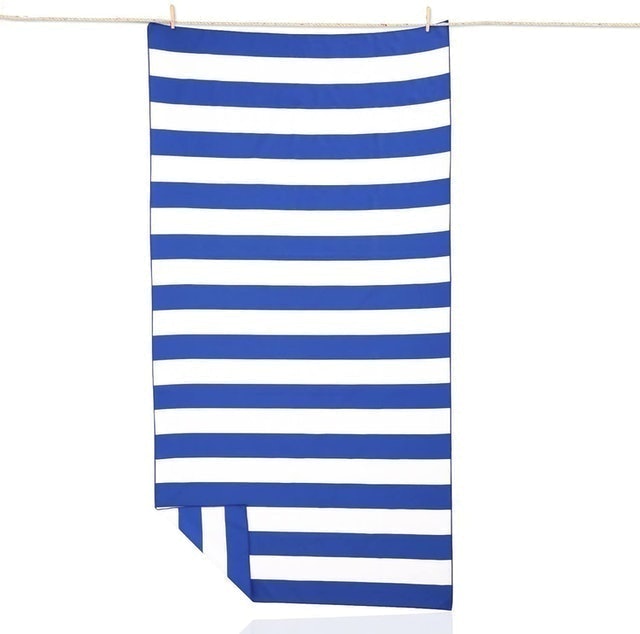 Sand-Free Quick Dry Towel 1