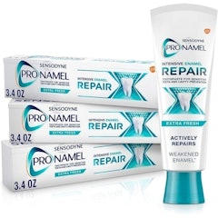 Pronamel Strong & Bright