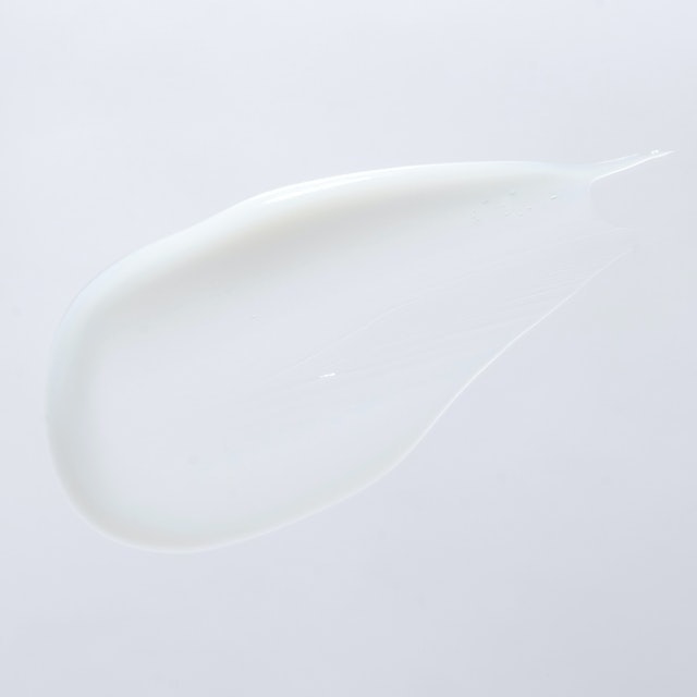 Curél Wrinkle Moisture Essence 4