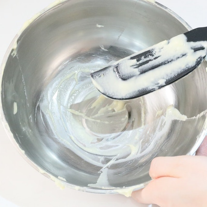 Silicone Crescent Curve Turner 5