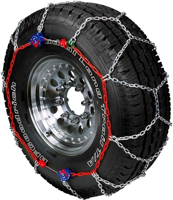 10 Best Tire Chains for Snow in 2022 (KÖNIG, Glacier, and More) 1