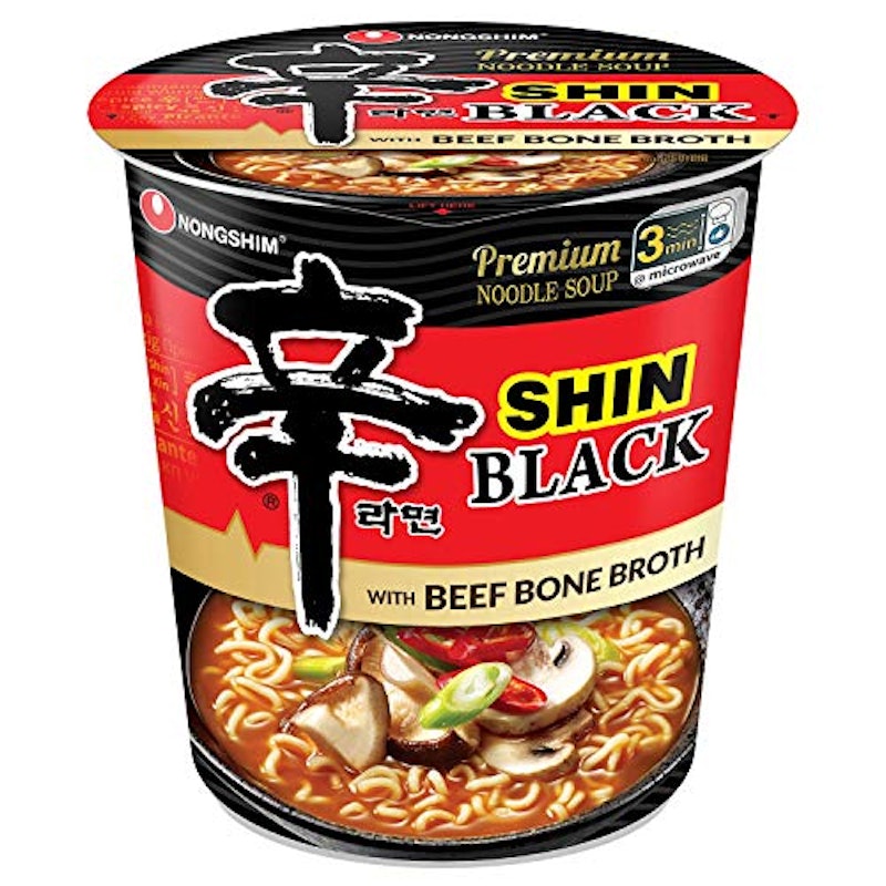 Shin Black Cup Noodle Soup 1