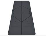 10 Yoga Mats for Hot Yoga in 2022 (Yoga Instructor-Reviewed) 2