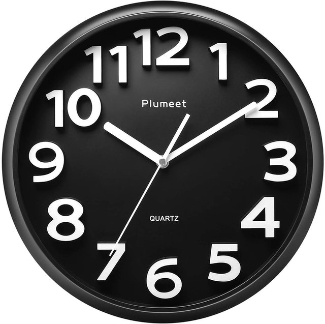 10 Best Wall Clocks in 2022 (Hermle, Marathon, and More) 1