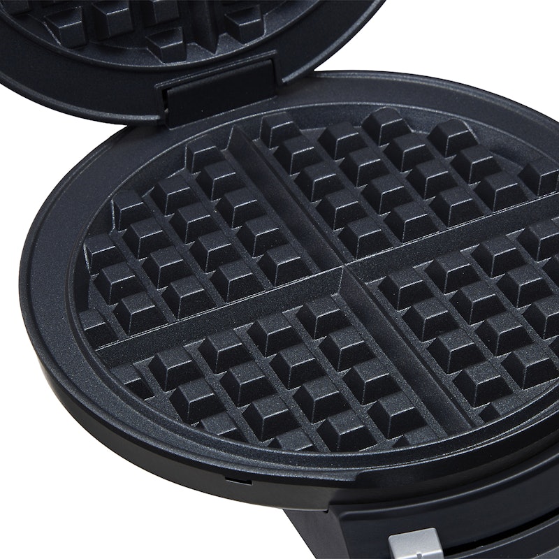 Classic Waffle Maker 5