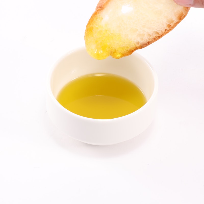 Organic Robust Extra Virgin Olive Oil 7