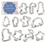 10 Best Christmas Cookie Cutters in 2022 (Ann Clark, Wilton, and More) 1