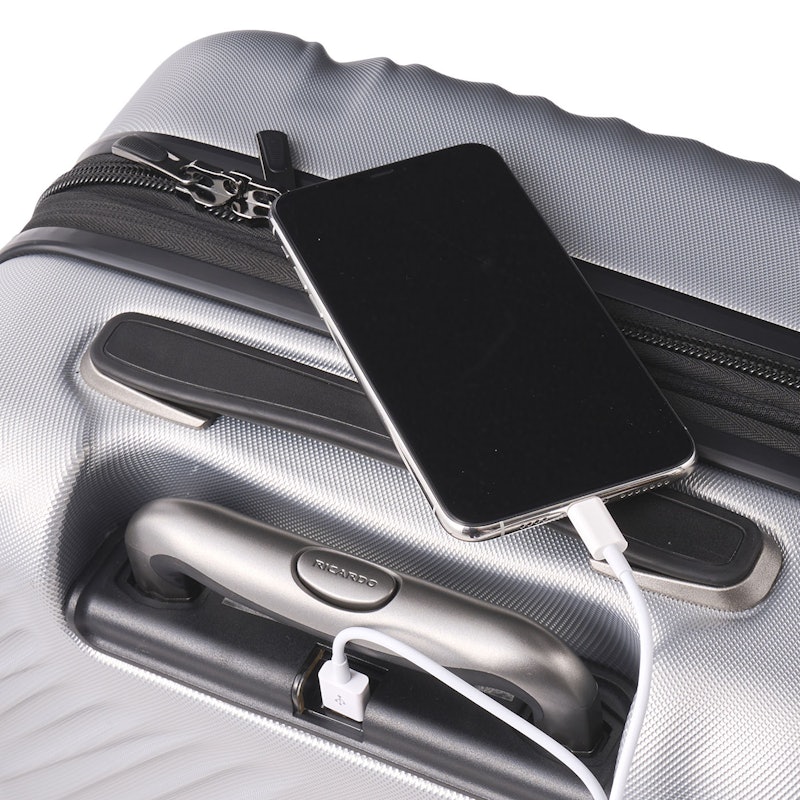Mojave Carry-On 10