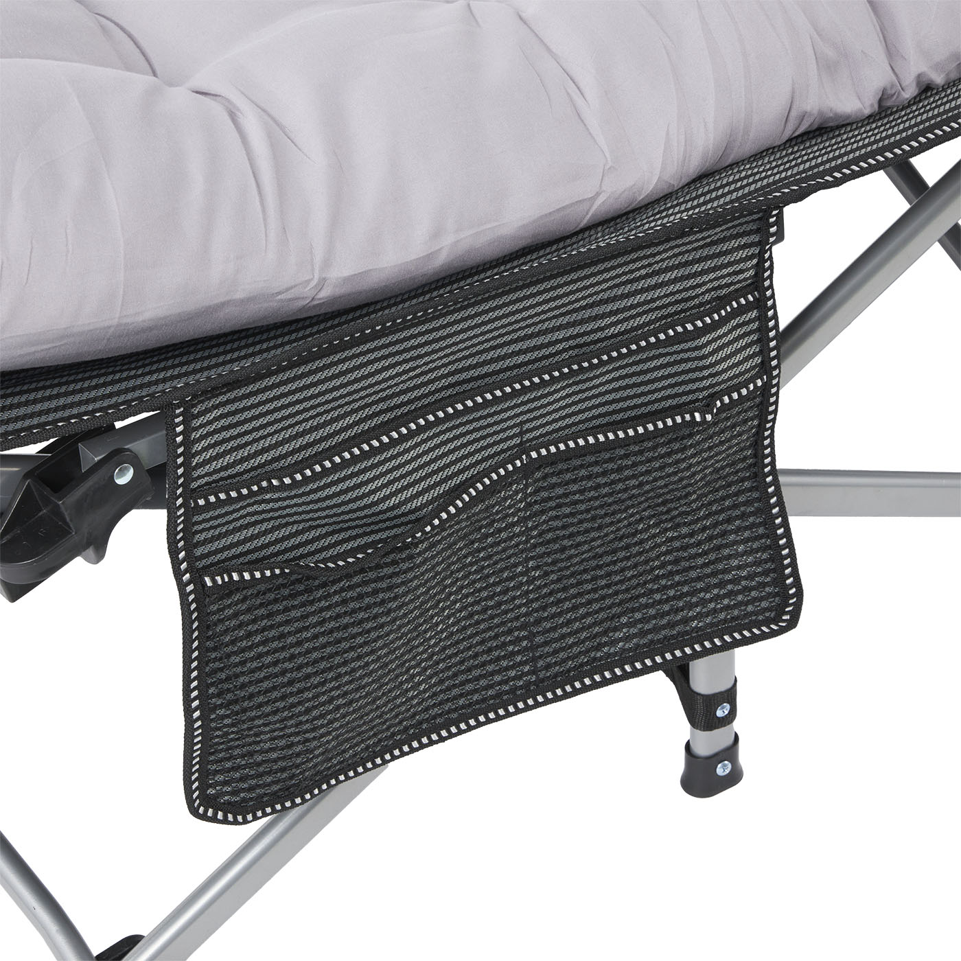 Heavy-Duty Sleeping Cot 5