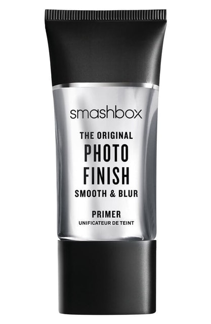 10 Best Face Primers for Oily Skin in 2022 (Makeup Blogger-Reviewed) 4