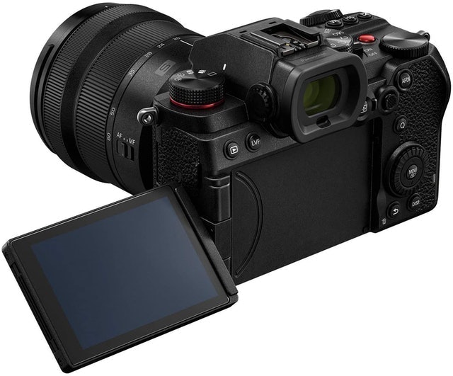 PANASONIC Lumix GX9 4