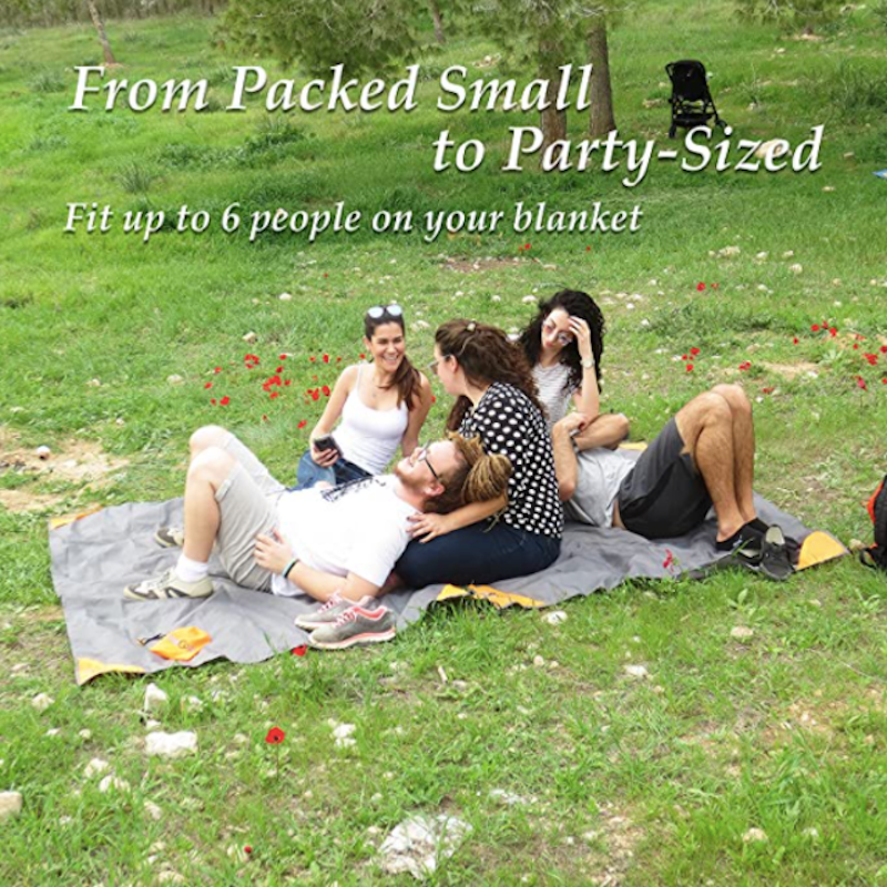 Waterproof Pocket Blanket 2