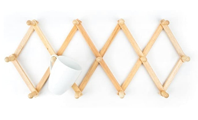 Expanding Beechwood Rack 1