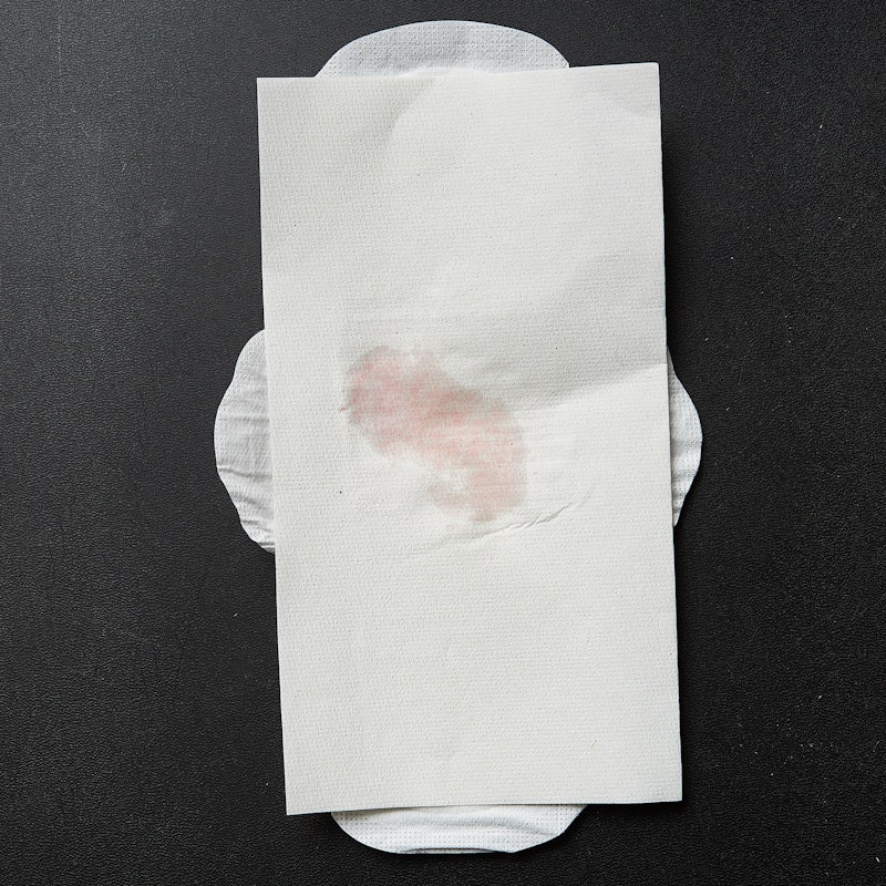 ECO-certified Regular Flow Pads with Anion Strip 5