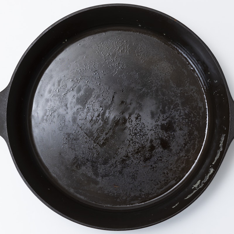 No.8 Cast Iron Skillet 9