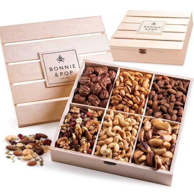 Best Healthy Gift Baskets of 2026 (Nutritionist-Reviewed) 5