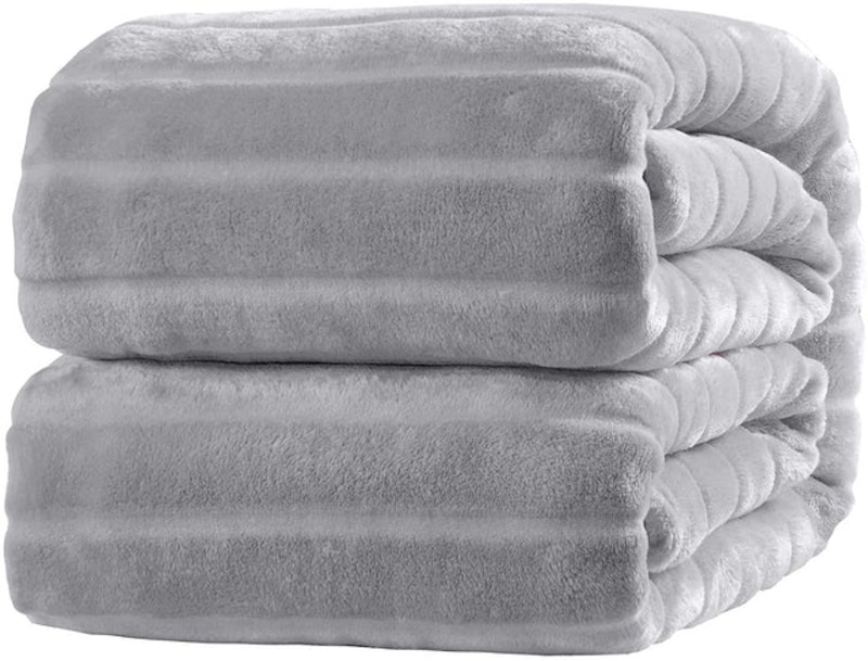 Throw Blanket 1