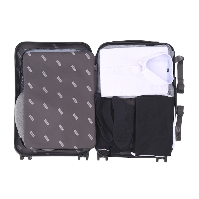 The Carry-On 8