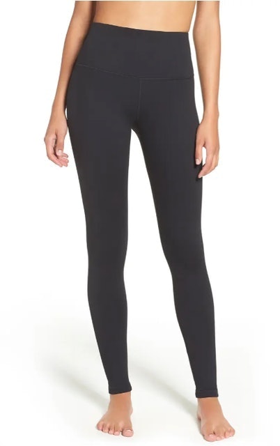 10 Best Tummy Control Leggings for Women in 2022 (Zella, Alo, and More) 1