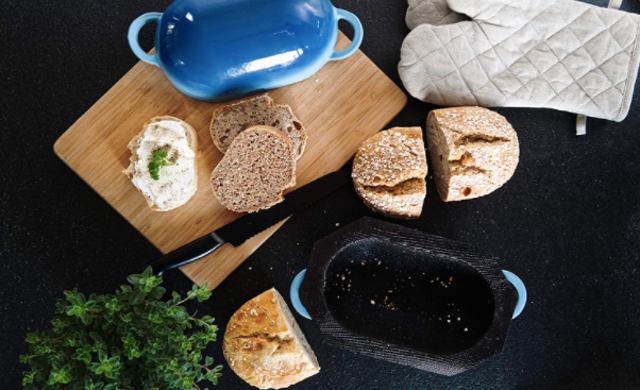 Cucina Bakeware Oven Lovin' Nonstick Loaf Pan 3