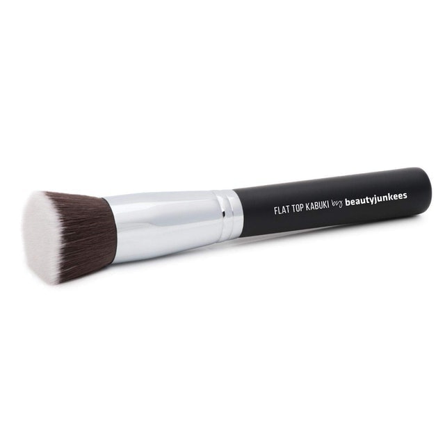 Flat Top Kabuki Makeup Brush  1