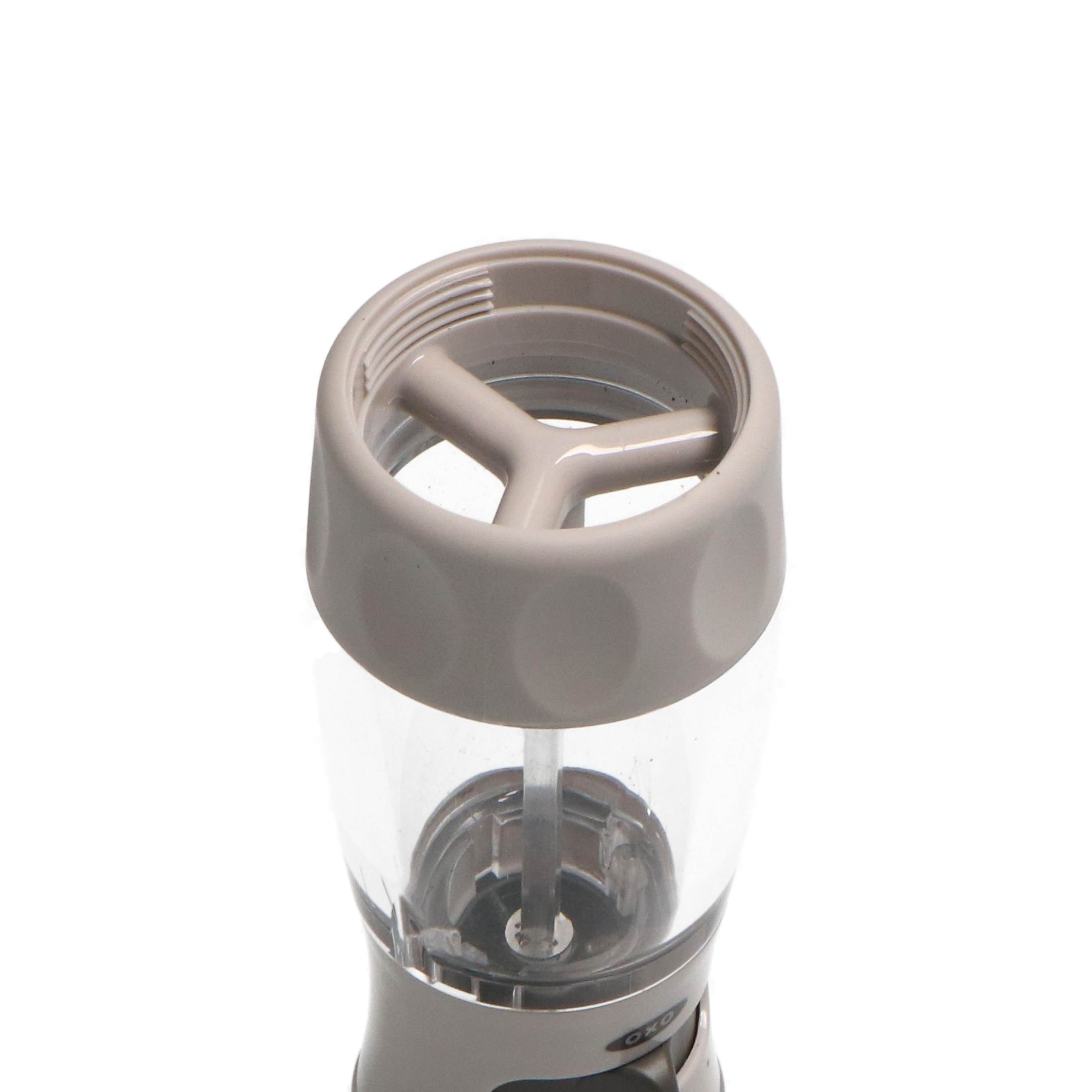Good Grips Mess-Free Pepper Grinder 3