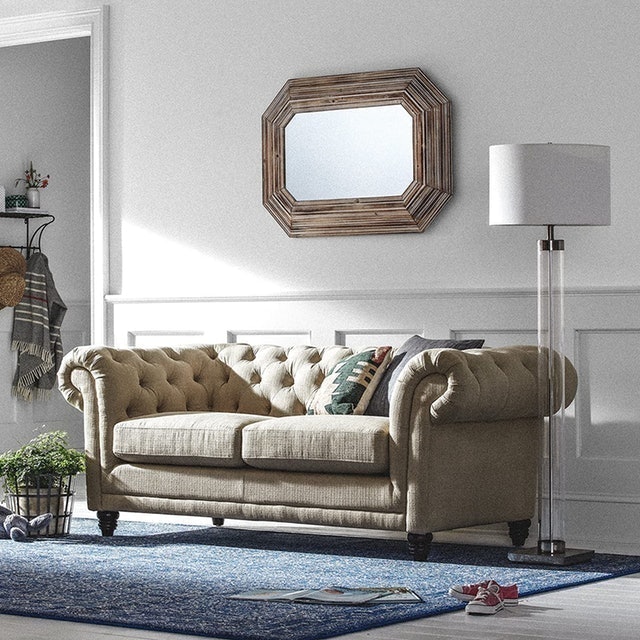 Bradbury Chesterfield Tufted Loveseat 3