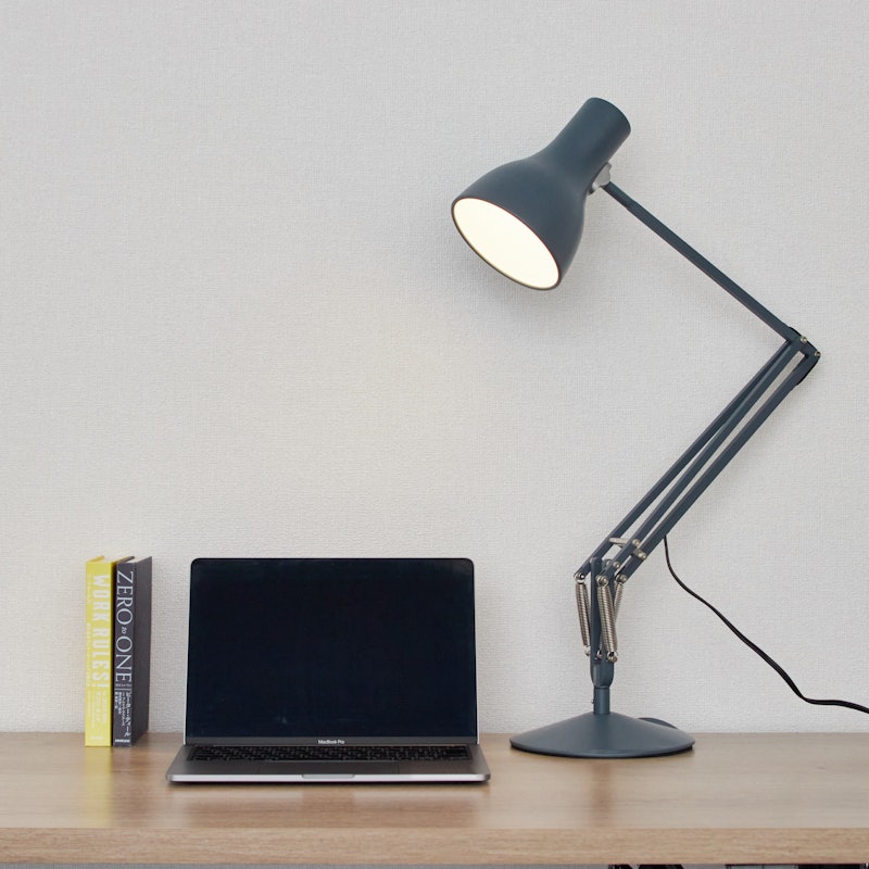 Type 75 Desk Lamp 8
