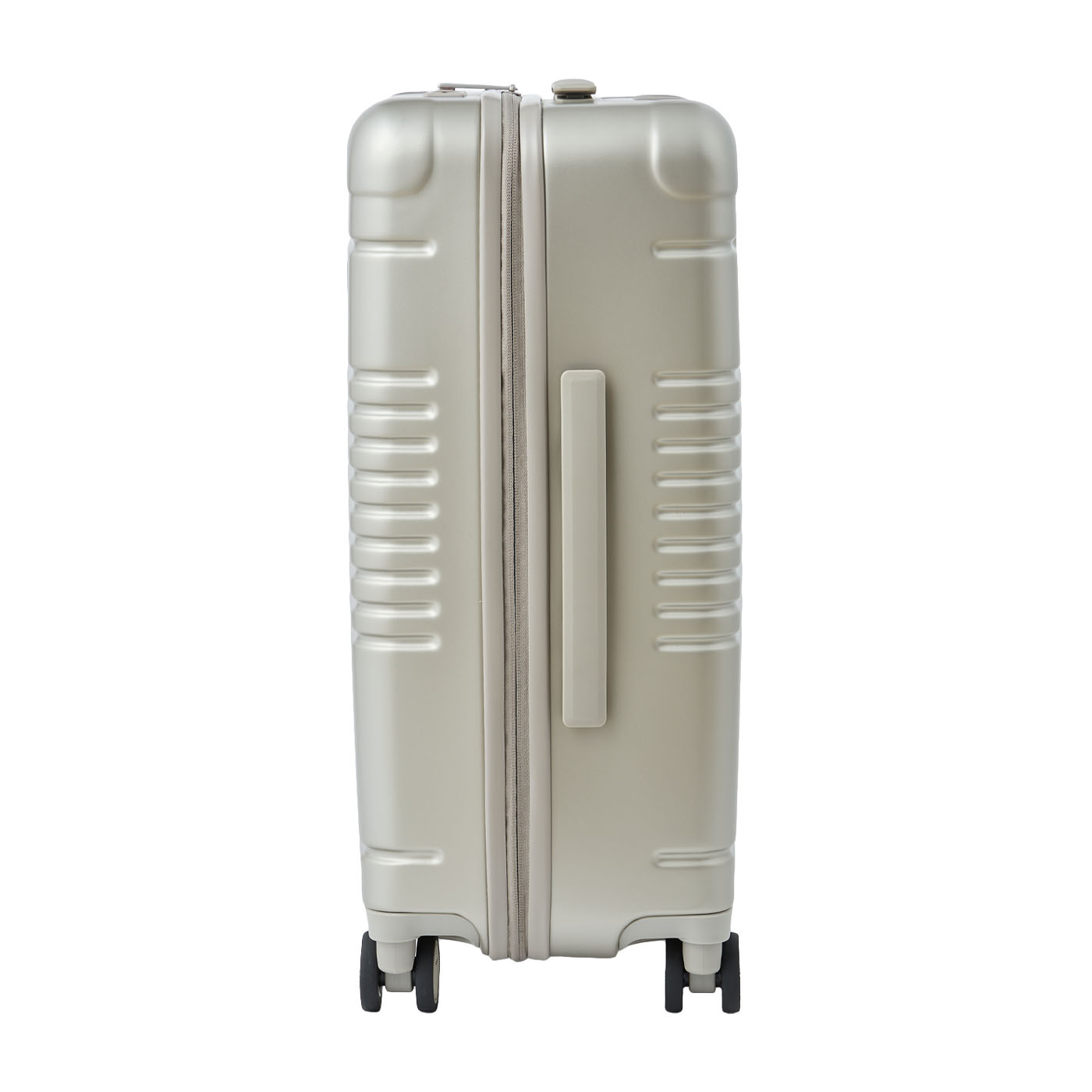 The Zipper Carry-On Max 3