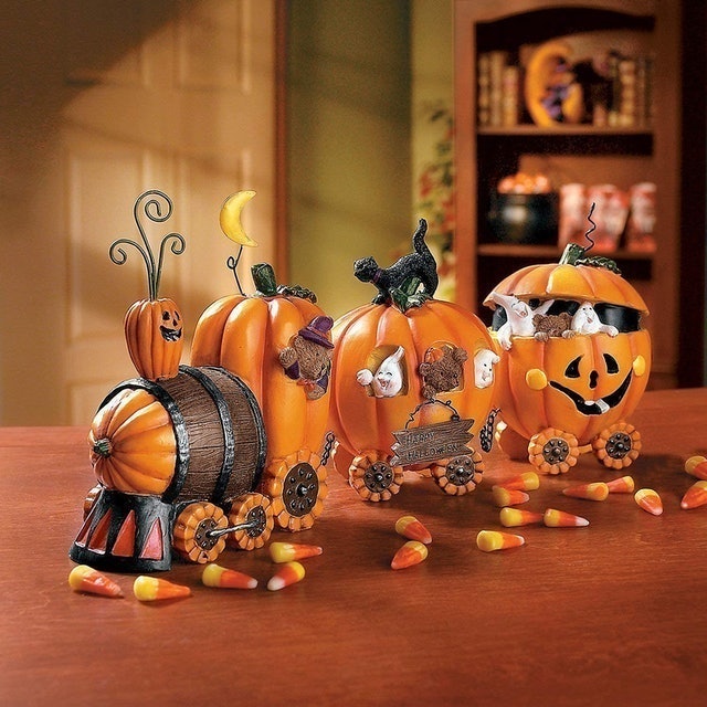 Pumpkin Express Train 1