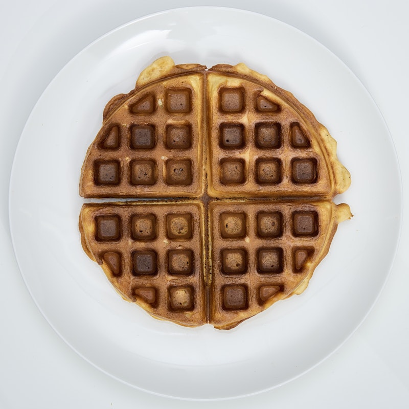 Flip Waffle Maker 5