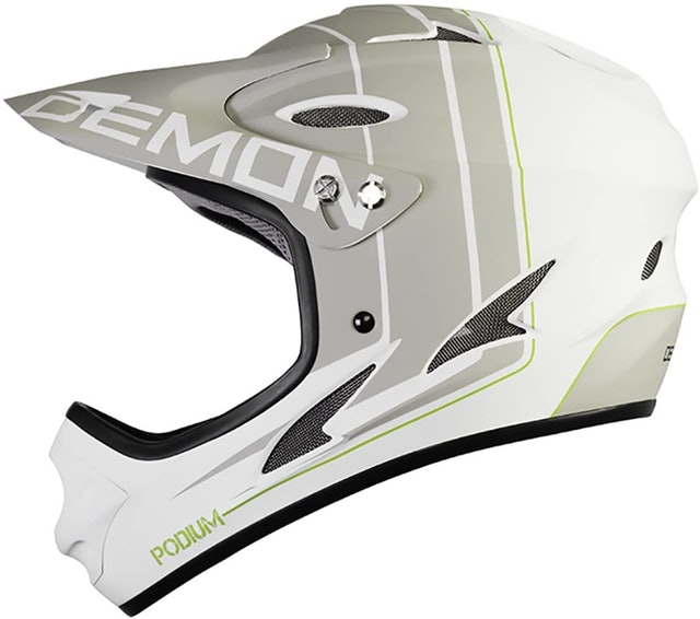 10 Best Full Face Mountain Bike Helmets in 2022 (Bell, Giro, and More) 4