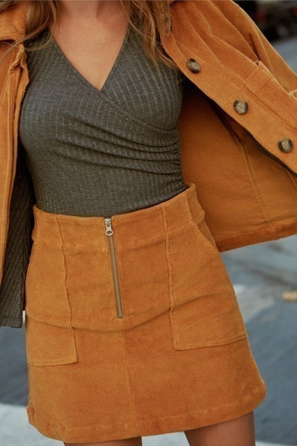 10 Best Women's Corduroy Skirts in 2022 (Lee, Zara, and More) 1