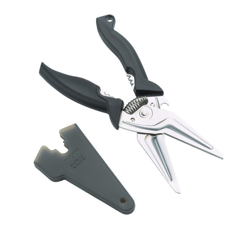 Self-Sharpening Shears 1