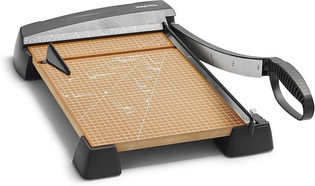 Heavy Duty Wood Guillotine Trimmer 1