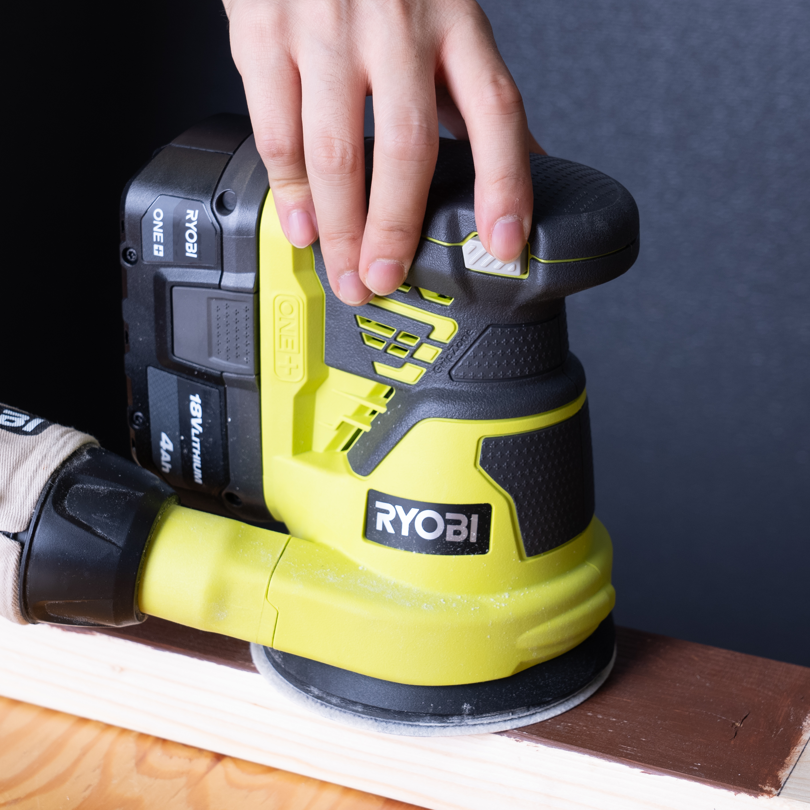 Battery Operated Random Orbit Power Sander 7