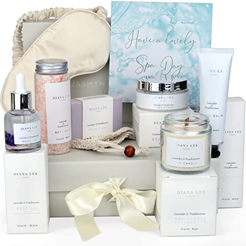 Luxury Bath Gift Set for Women 1