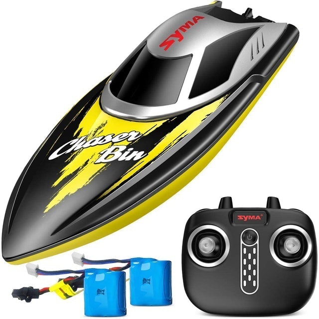 10 Best Remote Control Boats for the Pool in 2022 (Force1, Yezi, and More) 5