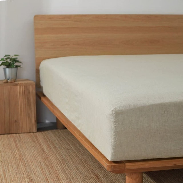 100% Linen Fitted Sheet 2