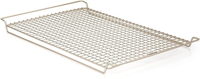 10 Best Cooling Racks in 2022 (Chef-Reviewed) 3