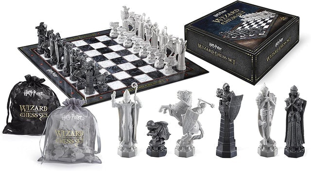 Harry Potter Wizard Chess Set 1