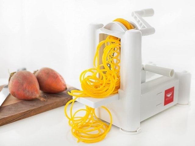 3-Blade Vegetable Spiralizer  3