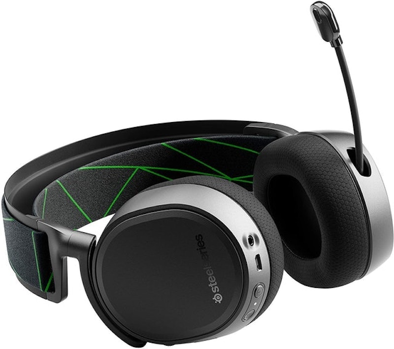 Arctis Pro Wireless Gaming Headset 3