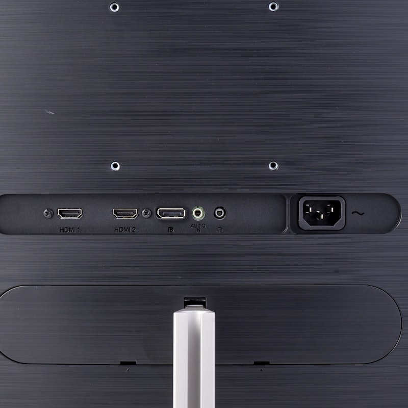E10 Line Curved Monitor 4