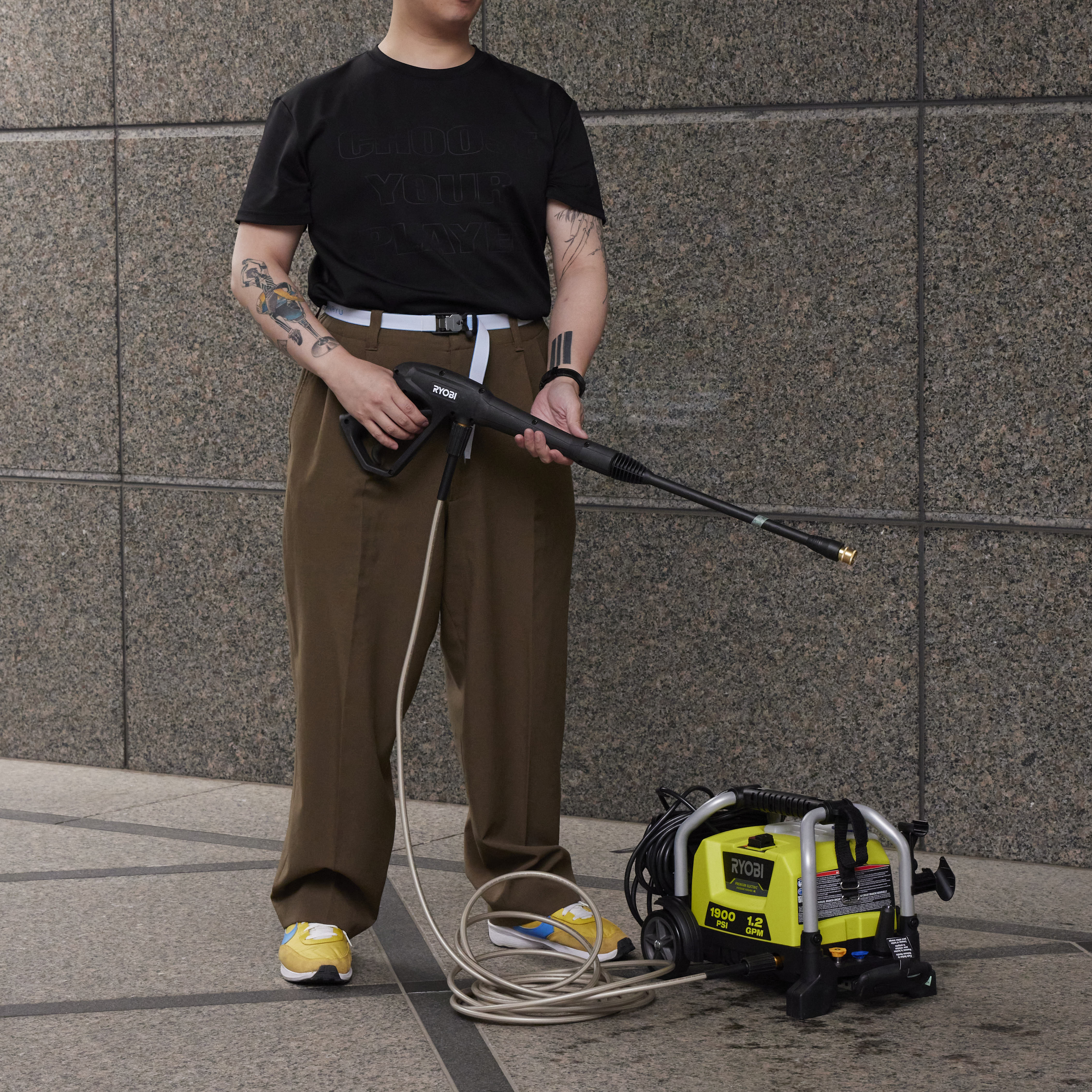 1900 PSI ELECTRIC PRESSURE WASHER 5