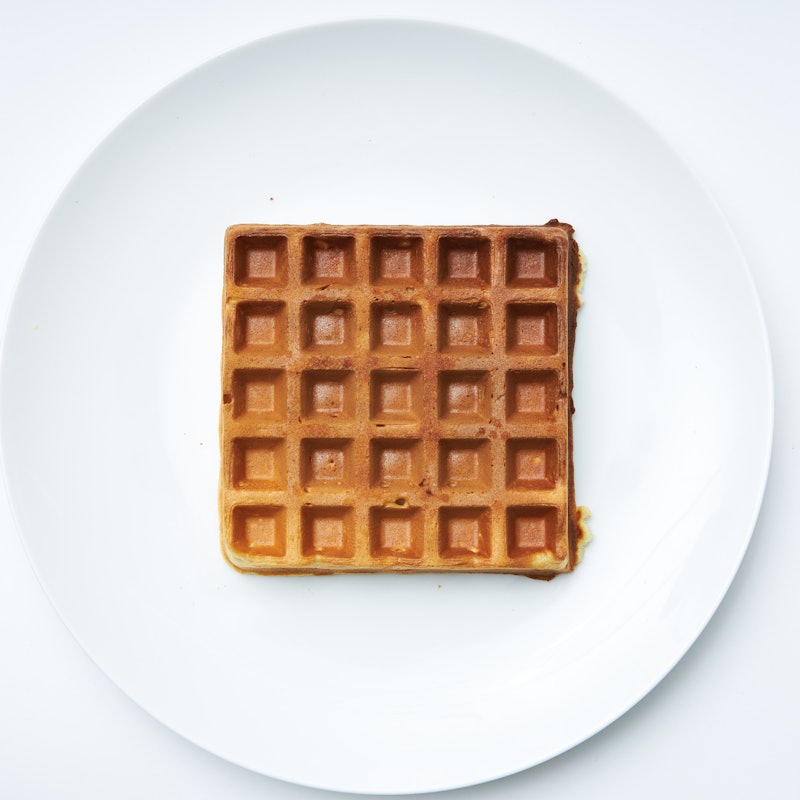 Smart 4-Slice Waffle Maker 7